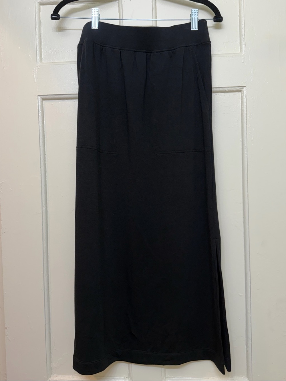 Lou & Grey Signaturesoft Pocket Midi Skirt - Picture 4 of 7